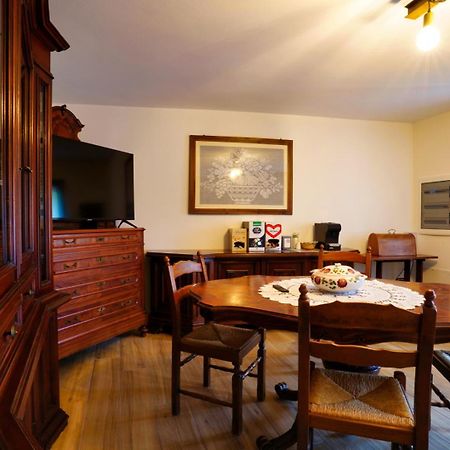 Ca Mandarein Bed and Breakfast Quattro Castella Exterior foto