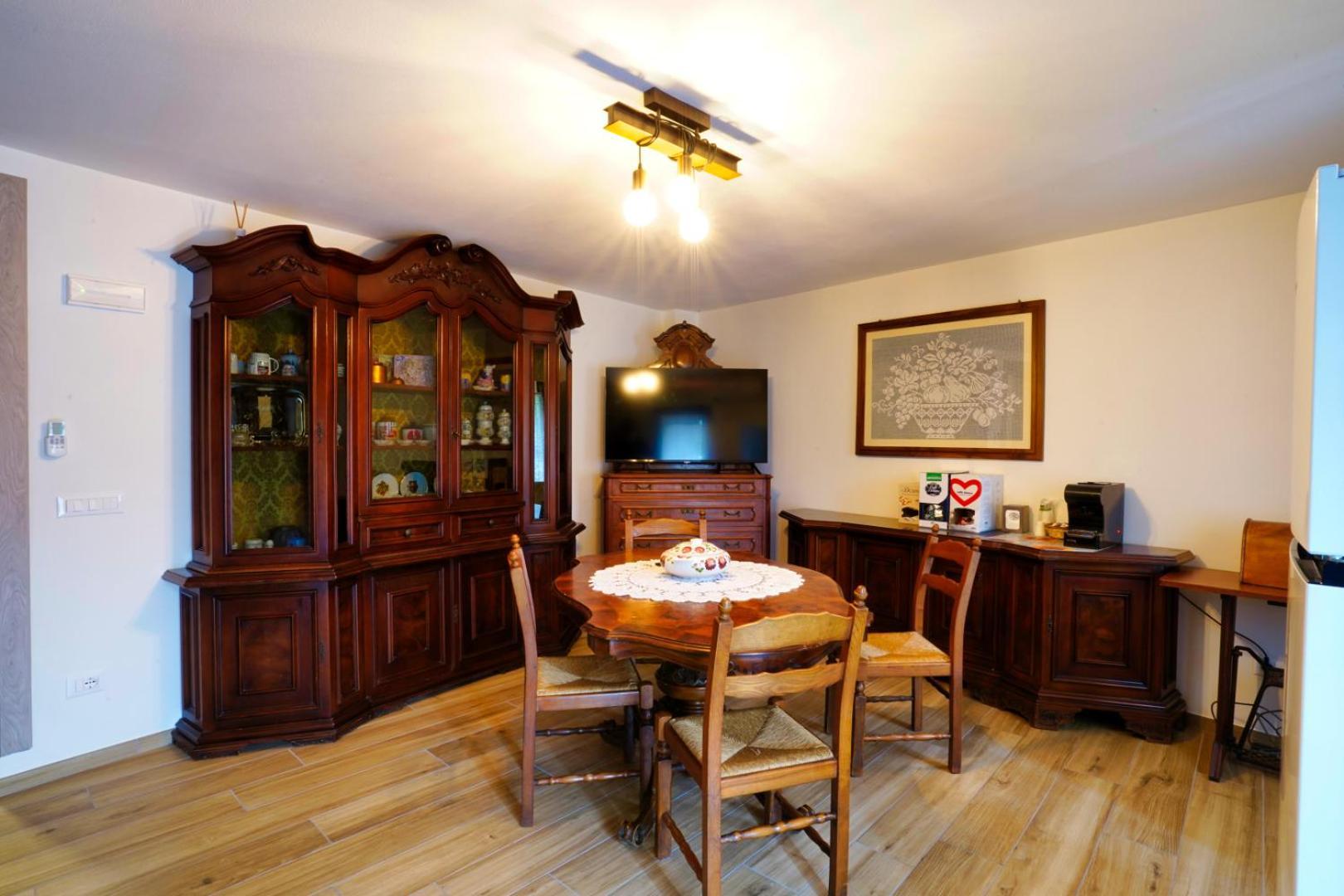 Ca Mandarein Bed and Breakfast Quattro Castella Exterior foto