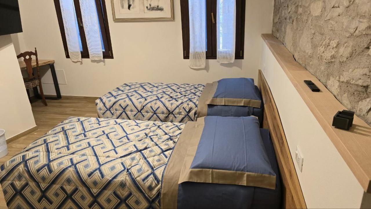 Ca Mandarein Bed and Breakfast Quattro Castella Exterior foto