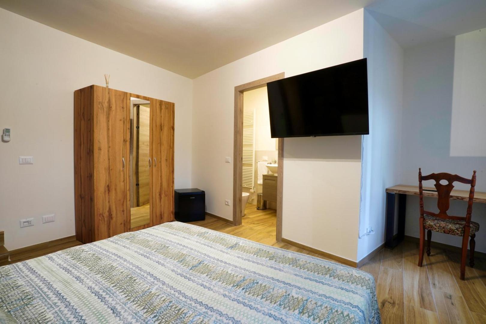 Ca Mandarein Bed and Breakfast Quattro Castella Exterior foto