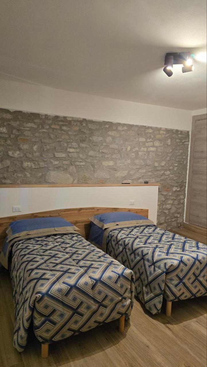Ca Mandarein Bed and Breakfast Quattro Castella Exterior foto