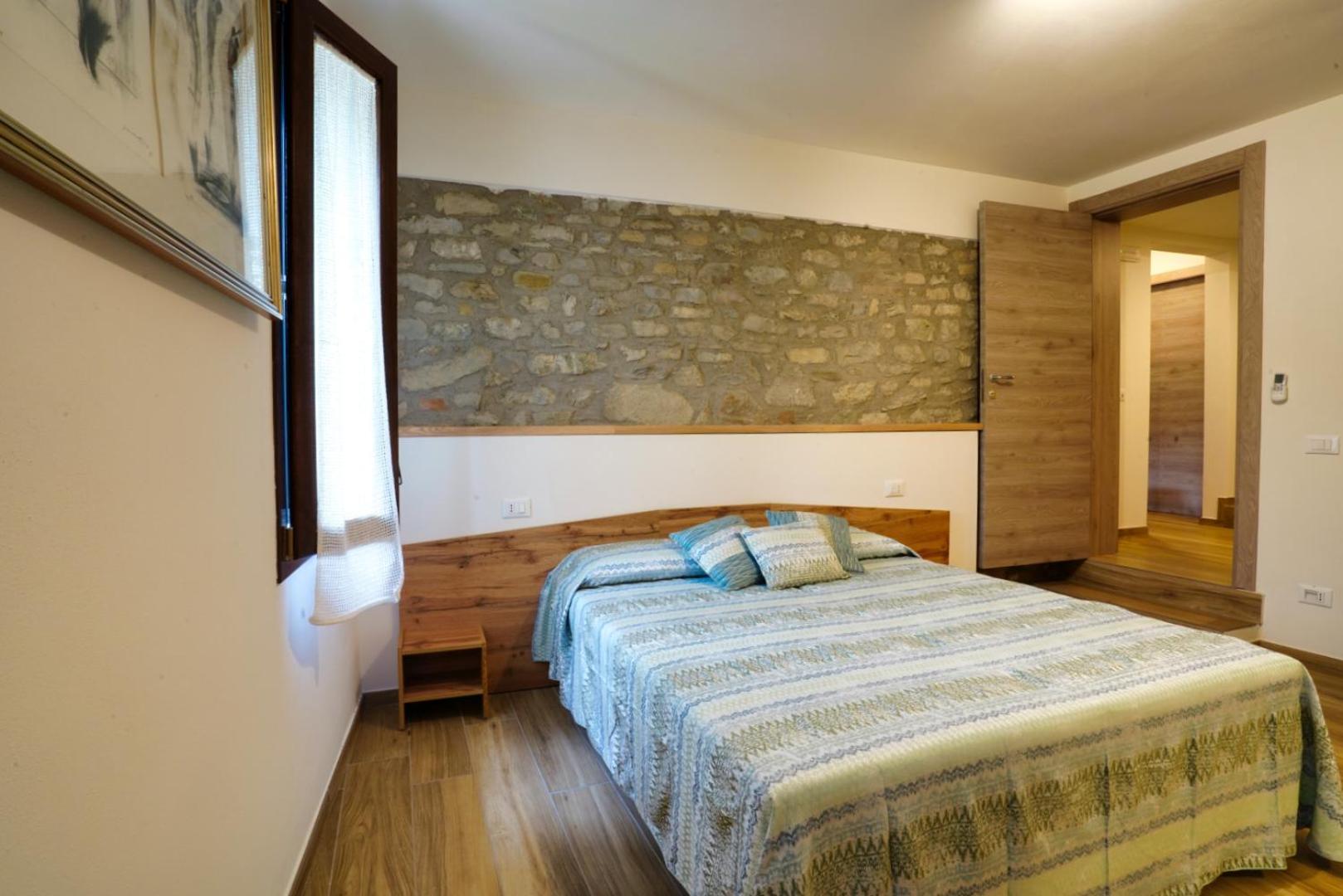 Ca Mandarein Bed and Breakfast Quattro Castella Exterior foto