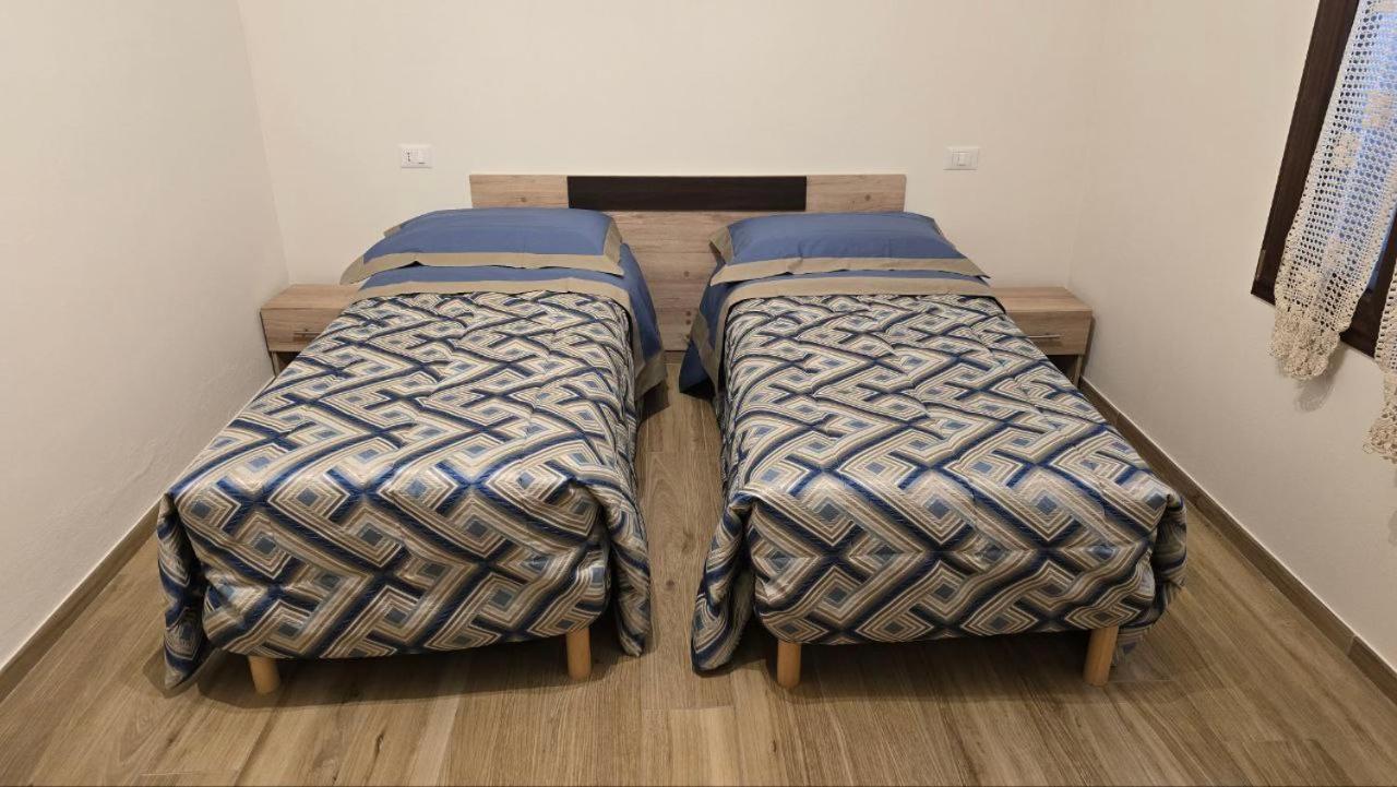 Ca Mandarein Bed and Breakfast Quattro Castella Exterior foto