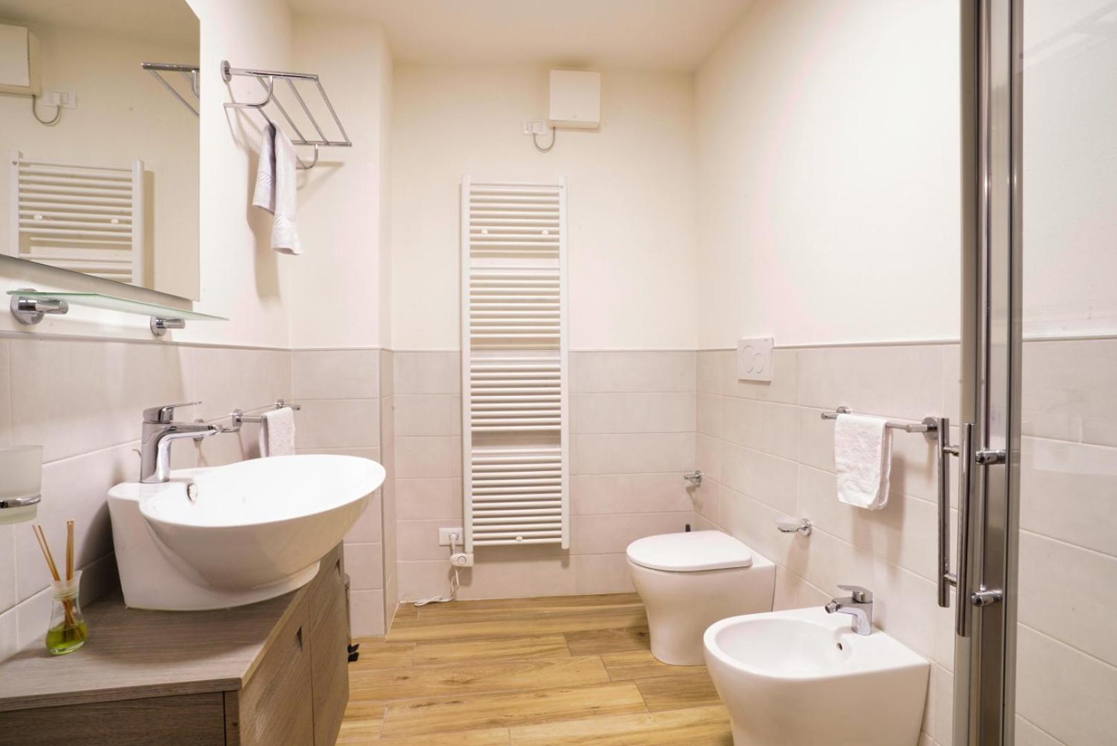 Ca Mandarein Bed and Breakfast Quattro Castella Exterior foto
